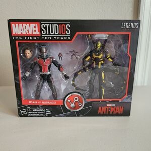 NIB Marvel Legends Series The First Ten Years Ant-Man and YellowJacket